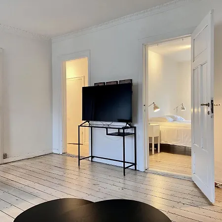 Appartamento Two Bedroom In Copenhagen, Rantzausgade 32, Copenaghen