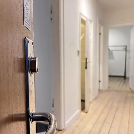 Two Bedroom In Copenhagen, Rantzausgade 32, * Copenaghen
