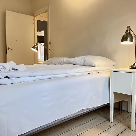 Two Bedroom In Copenhagen, Rantzausgade 32, Copenhagen